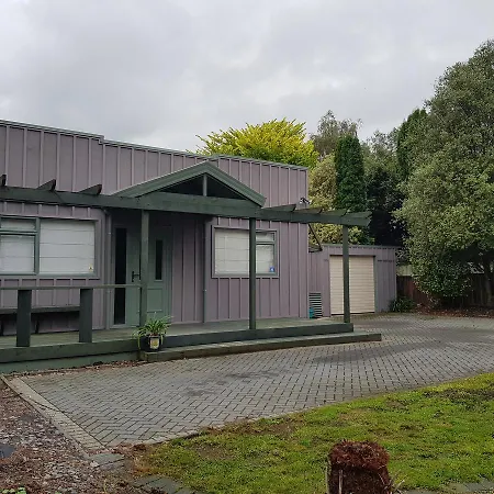 Central Taupo Townhouse Exterior photo